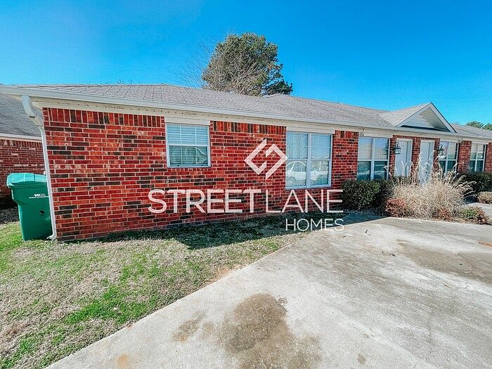 1st image of 4301 Magnolia St