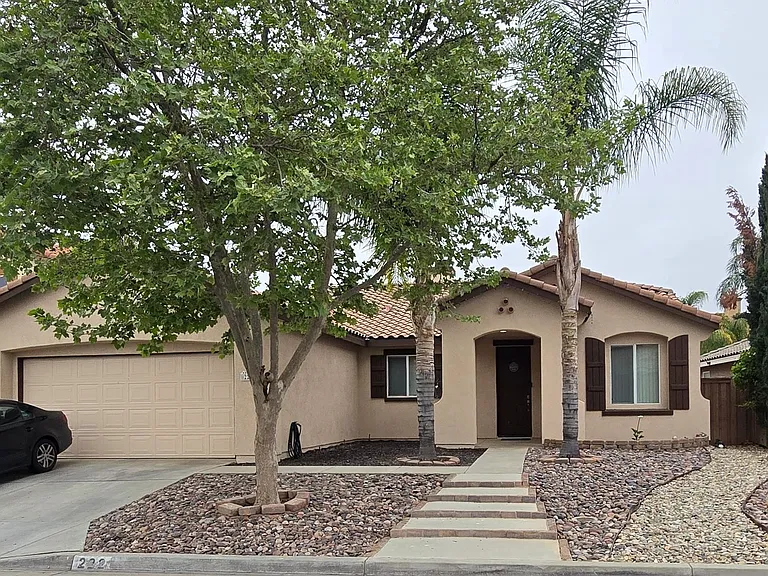 222 Caldera Ln — Photo 1