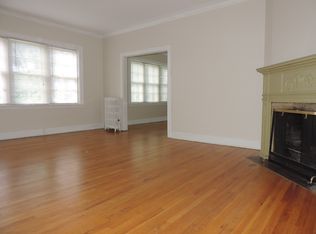 1111 Lake St #18, Evanston, IL 60201
