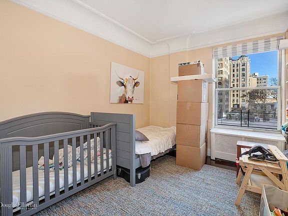 5th image of 318 W 100th St APT 7A