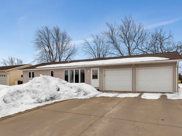 1002 2nd St SE, Melrose, MN 56352