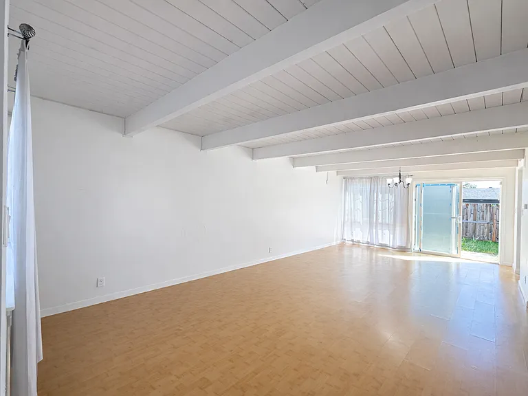 5122 Potrero Ave — Photo 3