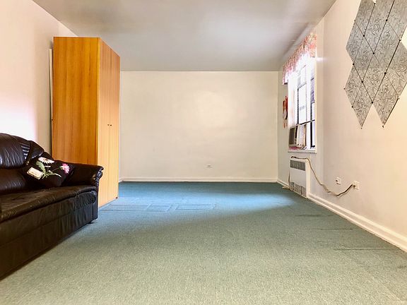 2nd image of 8419 51st Ave APT 5N