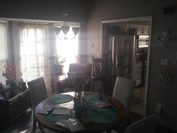 4th image of 1902 E 61st Ter