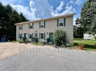 3 Wesley Branch Rd APT D, Asheville, NC 28806
