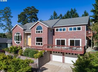 2698 Suncrest Ave, Eugene, OR