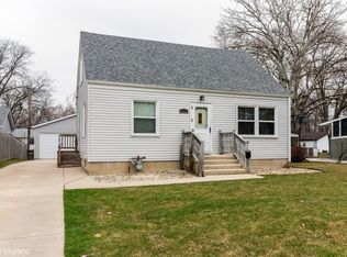 6636 Hubbard Ln, Tinley Park, IL 60477