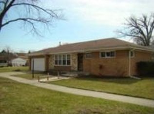 2245 N 77th Ct, Elmwood Park, IL 60707
