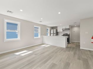30 New St, Montclair, NJ 07042