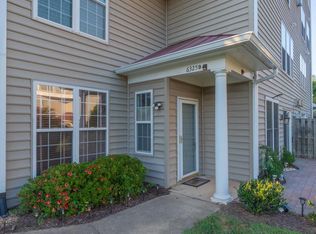 6325 Eagle Ridge Ln #D-32, Alexandria, VA 22312