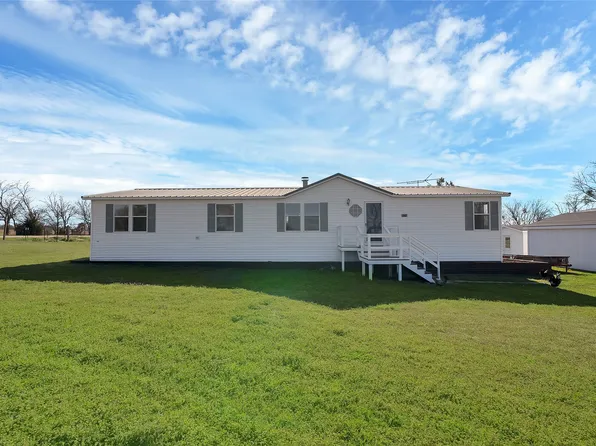 1300 Deborah Dr, Kaufman, TX 75142