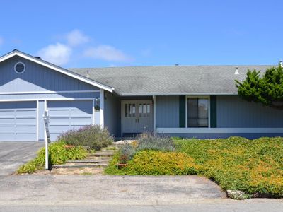 9 Le Havre Pl, Half Moon Bay, CA, 94019