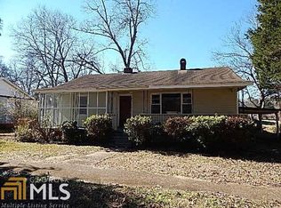 302 Greenough St, Hogansville, GA 30230