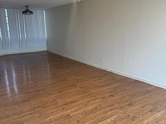 3rd image of 7041 Environ Boulevard #326