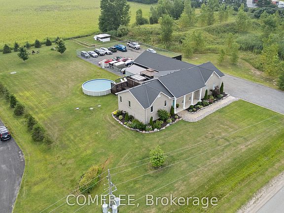 2nd image of 1 Starlight Ln