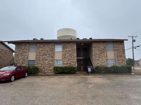 1700 Kirk
