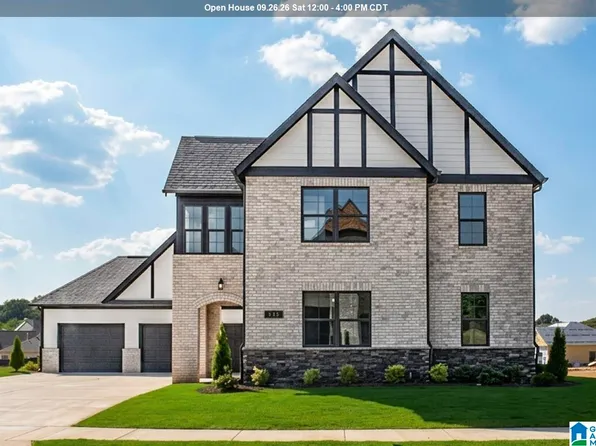 300 Lenoir Pl, Alabaster, AL 35007
