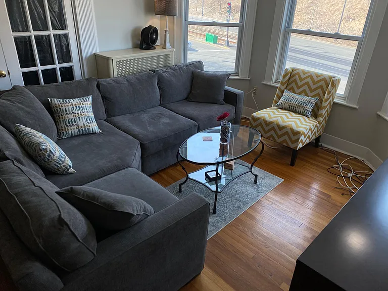 320-328 Summit ave — Photo 8