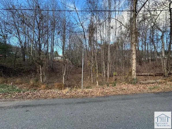 931 Blankenship Rd, Martinsville, VA 24112