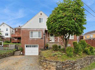 2106 Palm Beach Ave, Pittsburgh, PA 15216