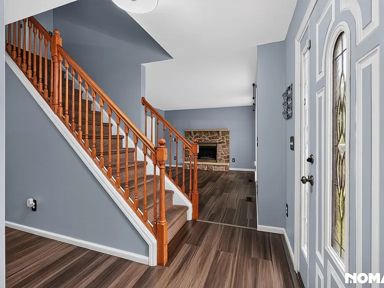 122 Saw Mill Rd — Photo 6