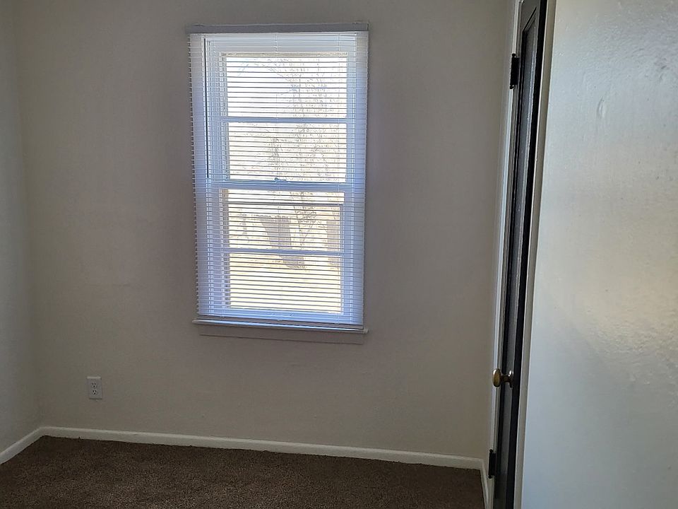 1st image of 7118 Lake St