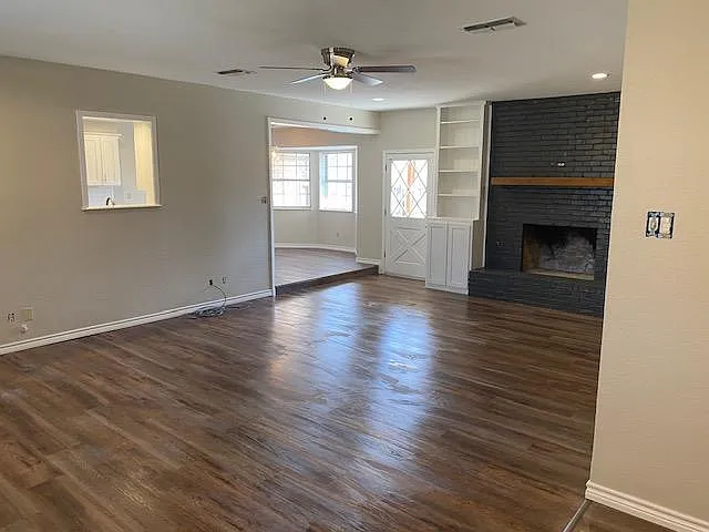 1402 Center Dr — Photo 9