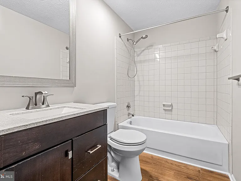 67 Dorchester Cir — Photo 15