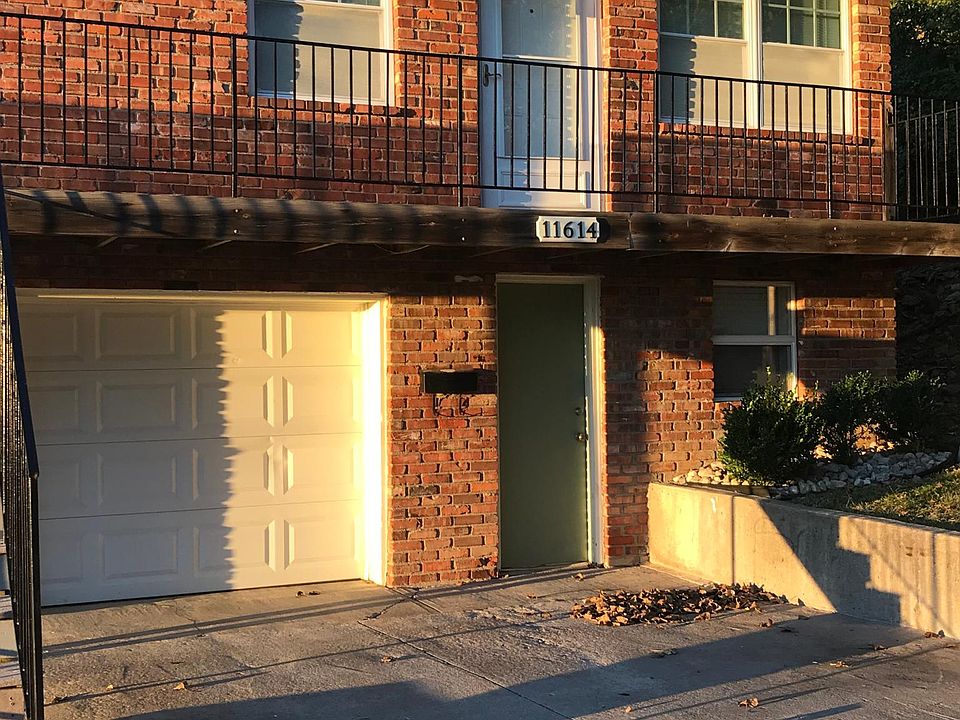 Front of duplex
