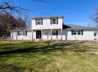660 E Bonebrake Rd, Veedersburg, IN 47987