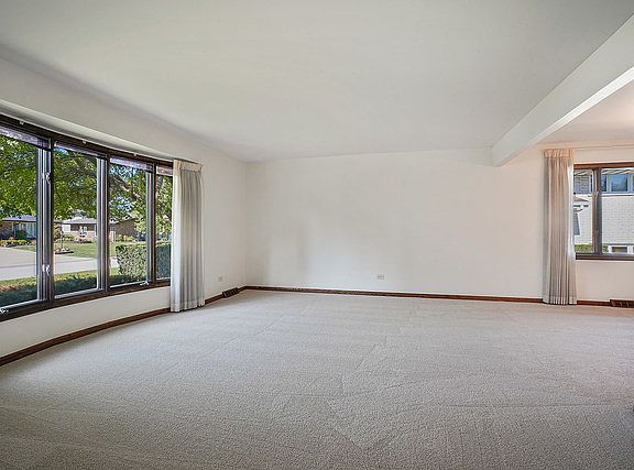 5th image of 12549 S Nashville Ave
