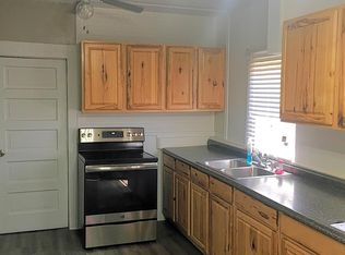 1232 N Redington St, Hanford, CA 93230