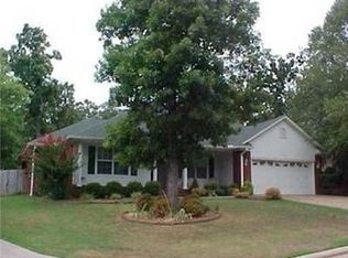 10101 Hanover Ct, Fort Smith, AR 72908