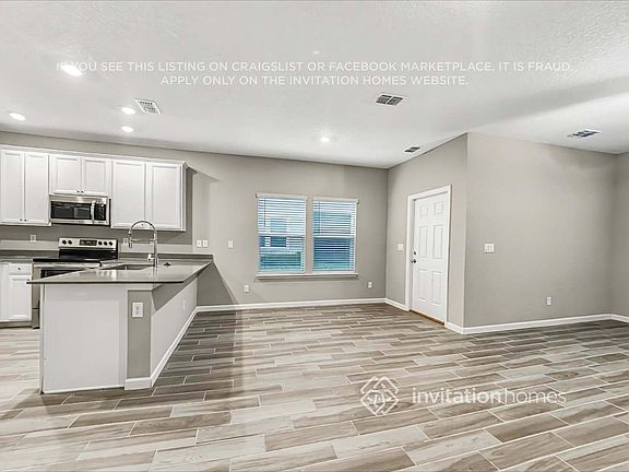 4th image of 667 Cherry Ridge Dr