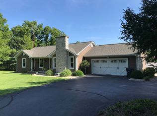 9013 N Adams Church Rd, Batesville, IN 47006