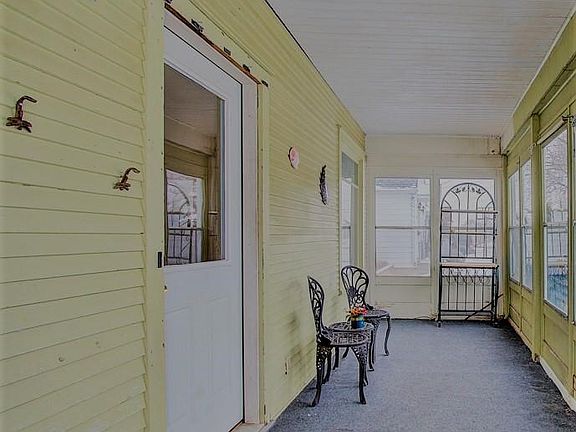 E Oak St MLS-12