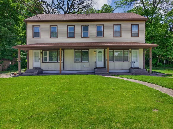 2113-2115 2117 Kirkwood Blvd, Davenport, IA 52803