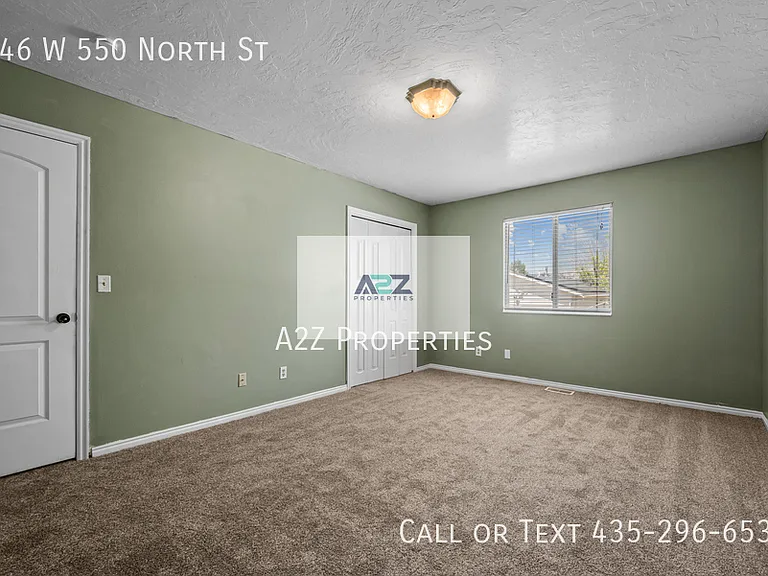 346 W 550 N — Photo 10