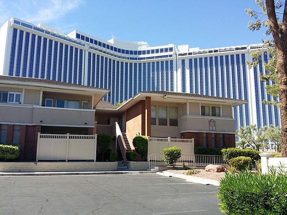 3rd image of 2831 Geary Pl Unit 2931