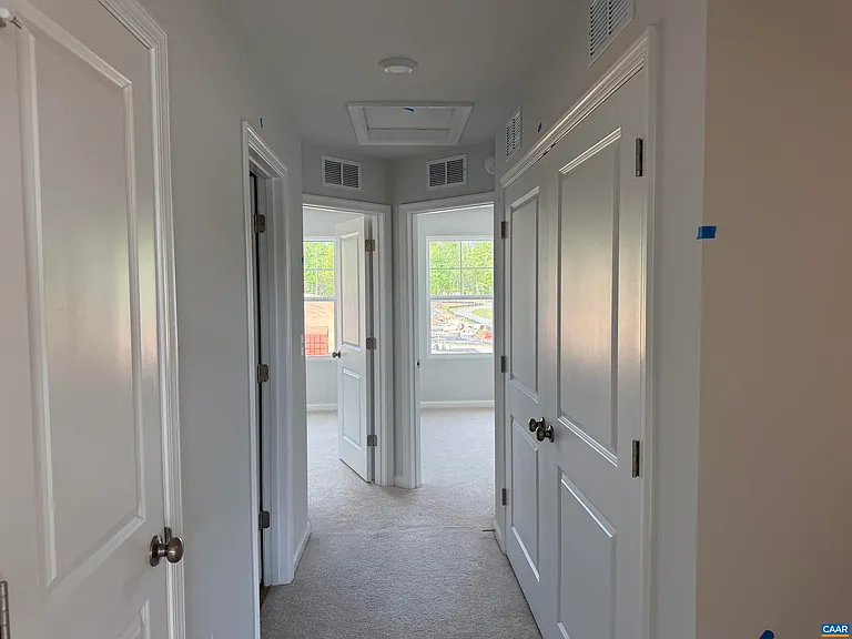 37 Laurin St — Photo 11