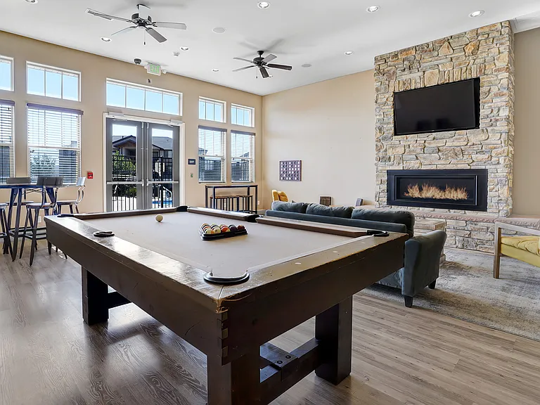 Ruby Vista Apartment — Photo 11