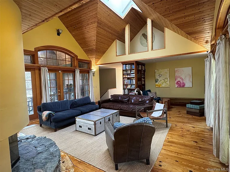 22 Knight Rd — Photo 13