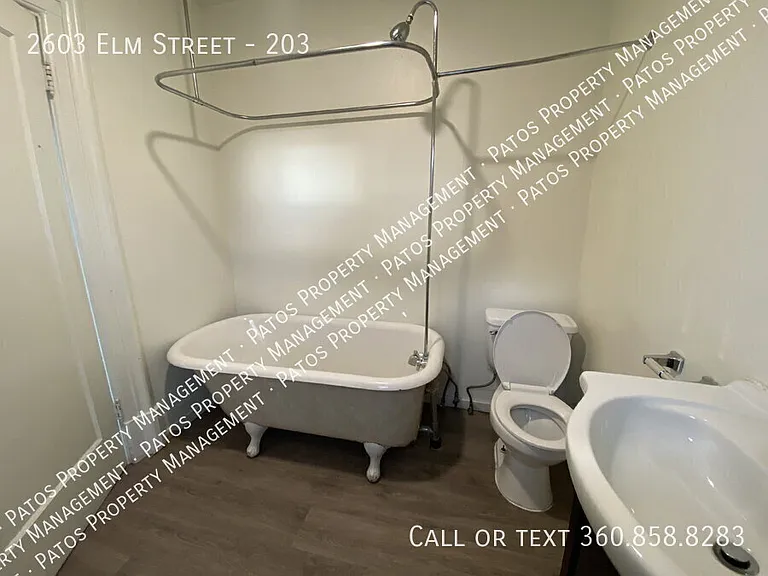 2603 Elm St #203 — Photo 15