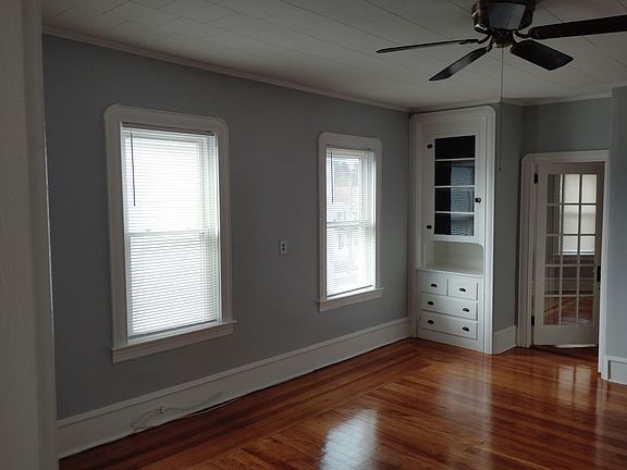 2nd image of 44 Crawford St APT 3