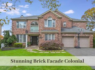 341 Alan Dr, Paramus, NJ 07652