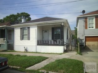 1319 40th St, Galveston, TX 77550