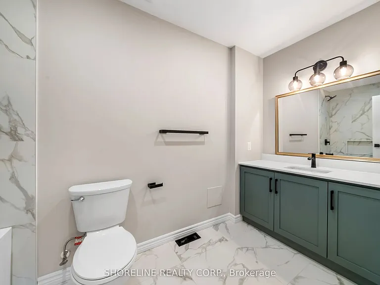 608 Raphael Ave #UPPER — Photo 16