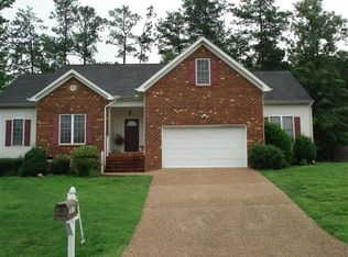 4212 Twisted Oak Dr, South Chesterfield, VA 23834