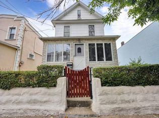 7033 72nd Pl, Ridgewood, NY 11385
