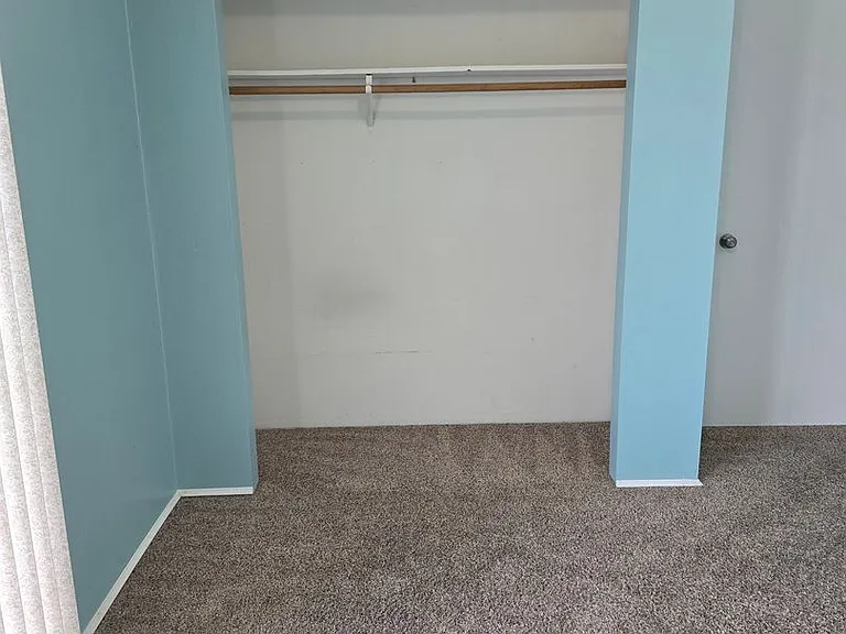 2368 Redwood Ave — Photo 19